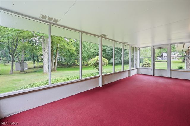7166 Wildwood Drive, Brookfield, OH 44403