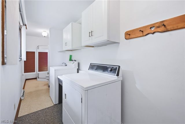 7166 Wildwood Drive, Brookfield, OH 44403