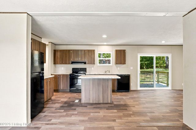 8686 Brandenburg Rd, Ekron, KY 40117