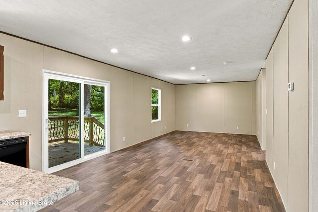8686 Brandenburg Rd, Ekron, KY 40117