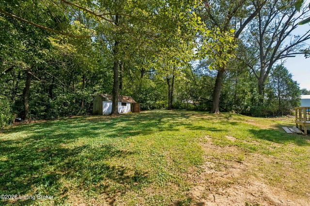 8686 Brandenburg Rd, Ekron, KY 40117