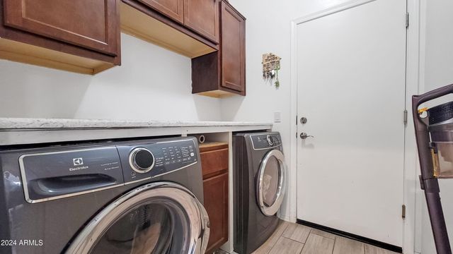 9949 W MARGUERITE Avenue, Tolleson, AZ 85353