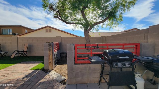 9949 W MARGUERITE Avenue, Tolleson, AZ 85353