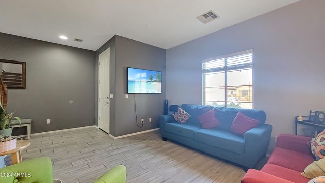 9949 W MARGUERITE Avenue, Tolleson, AZ 85353