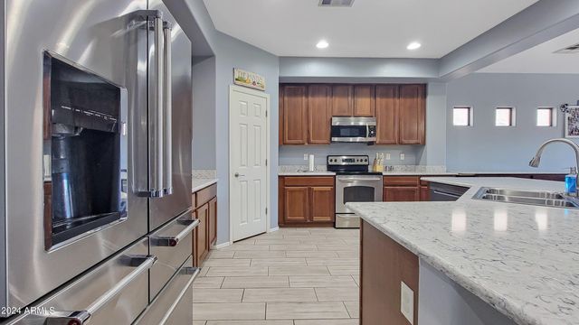 9949 W MARGUERITE Avenue, Tolleson, AZ 85353