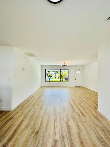 3421 NE 14th Avenue, Pompano Beach, FL 33064