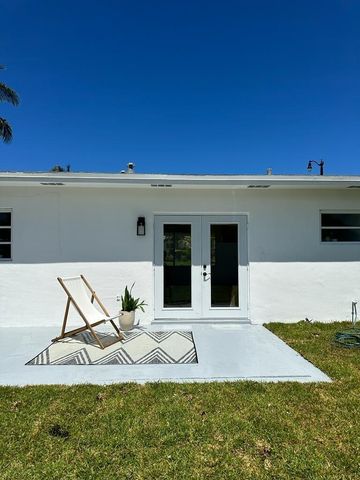 3421 NE 14th Avenue, Pompano Beach, FL 33064