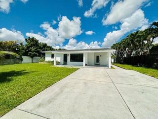 3421 NE 14th Avenue, Pompano Beach, FL 33064