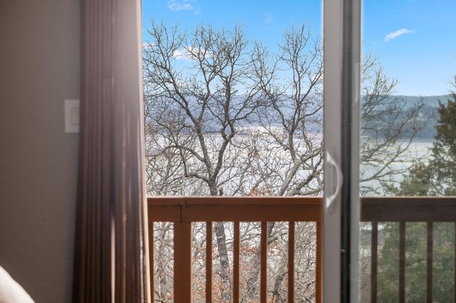 91 Port Drive 1, Kimberling City, MO 65686