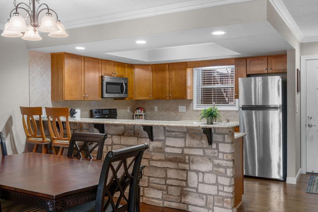 91 Port Drive 1, Kimberling City, MO 65686