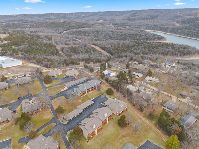 91 Port Drive 1, Kimberling City, MO 65686