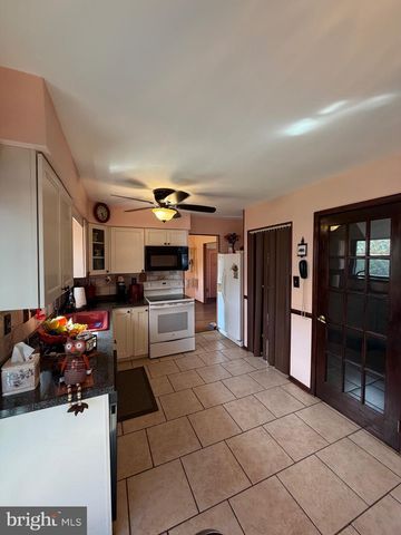 239 TINSLEY CT, Newark, DE 19702