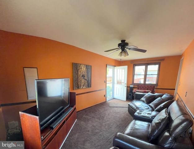 239 TINSLEY CT, Newark, DE 19702