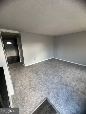 239 TINSLEY CT, Newark, DE 19702