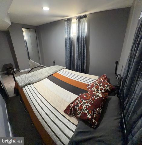 239 TINSLEY CT, Newark, DE 19702