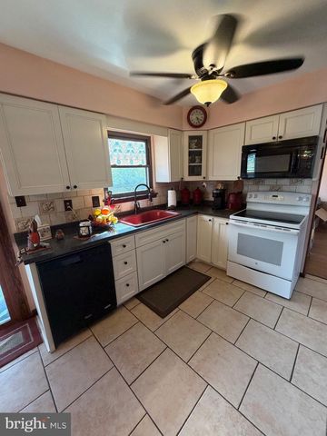 239 TINSLEY CT, Newark, DE 19702