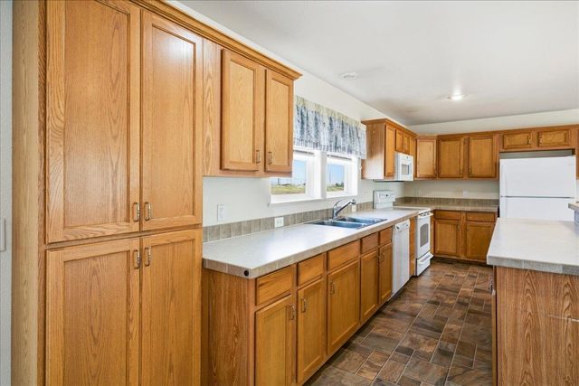 69557 Highway 50, Montrose, CO 81401