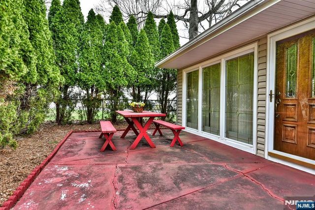 90 Emwood Drive, Emerson, NJ 07630