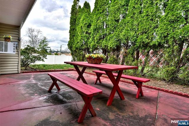 90 Emwood Drive, Emerson, NJ 07630
