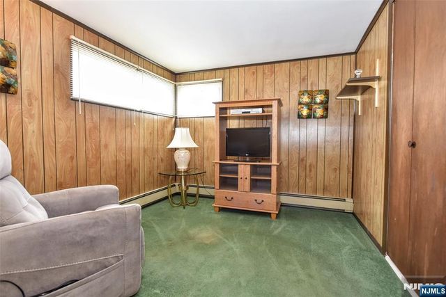 90 Emwood Drive, Emerson, NJ 07630