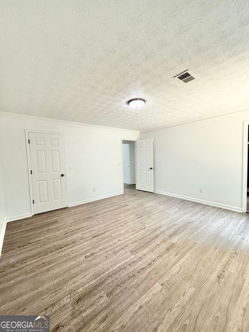 8399 Lake Drive, Snellville, GA 30039