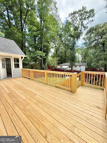 8399 Lake Drive, Snellville, GA 30039