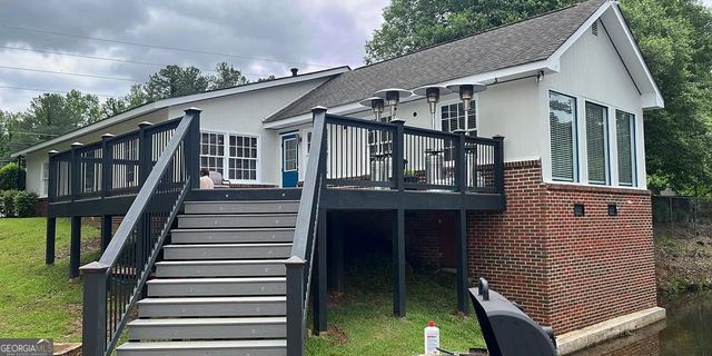 8399 Lake Drive, Snellville, GA 30039