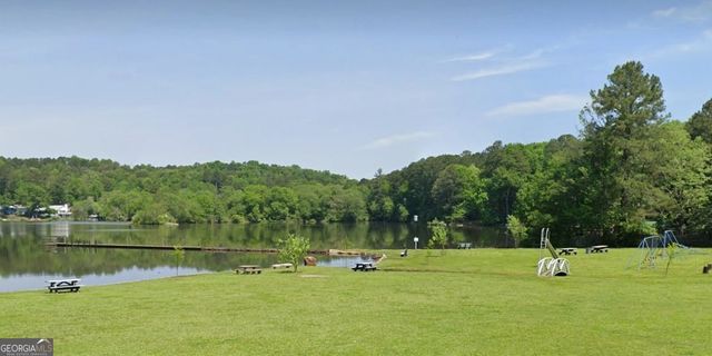 8399 Lake Drive, Snellville, GA 30039