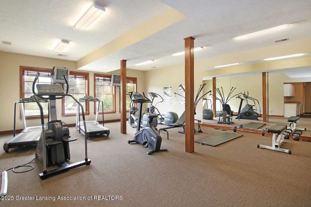 3635 Stanwood Drive, Dewitt, MI 48820