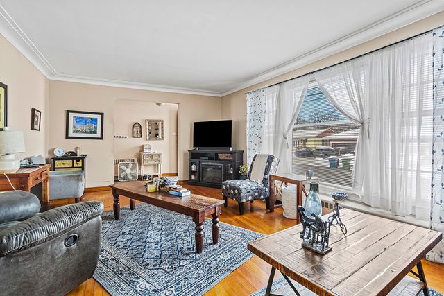 9100 S 55th Avenue, Oak Lawn, IL 60453