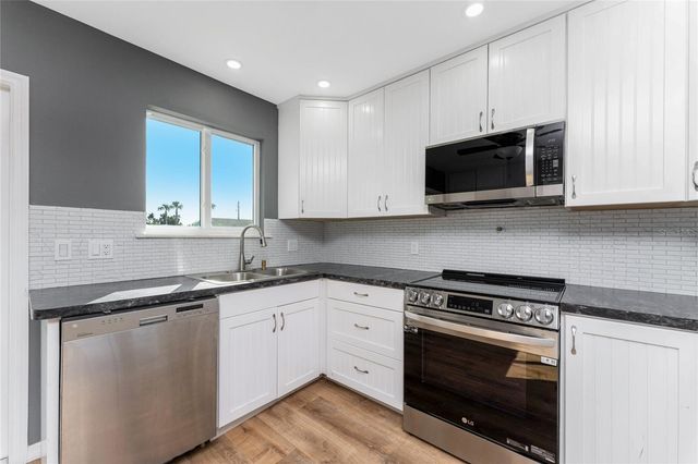 6439 FACET LANE, Port Charlotte, FL 33981