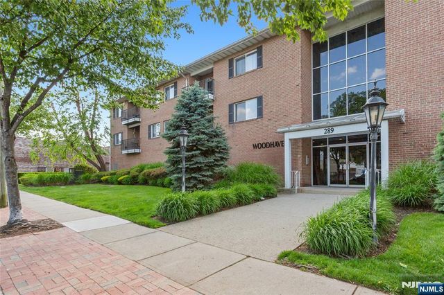 289 Valley Boulevard 2D, Wood Ridge, NJ 07075