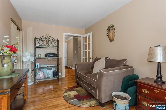 289 Valley Boulevard 2D, Wood Ridge, NJ 07075