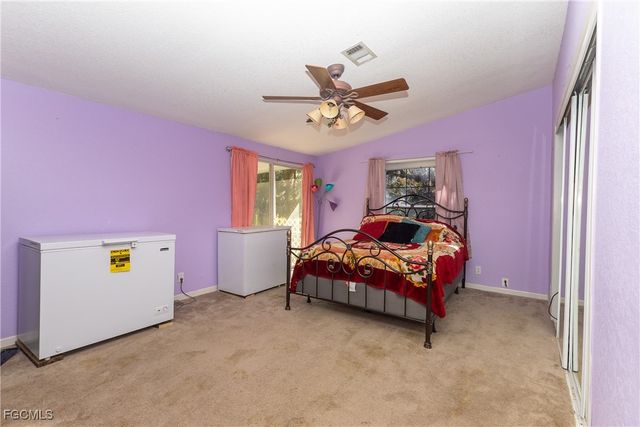 1198 Silver Fox LN, Labelle, FL 33935