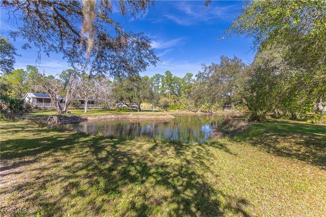 1198 Silver Fox LN, Labelle, FL 33935