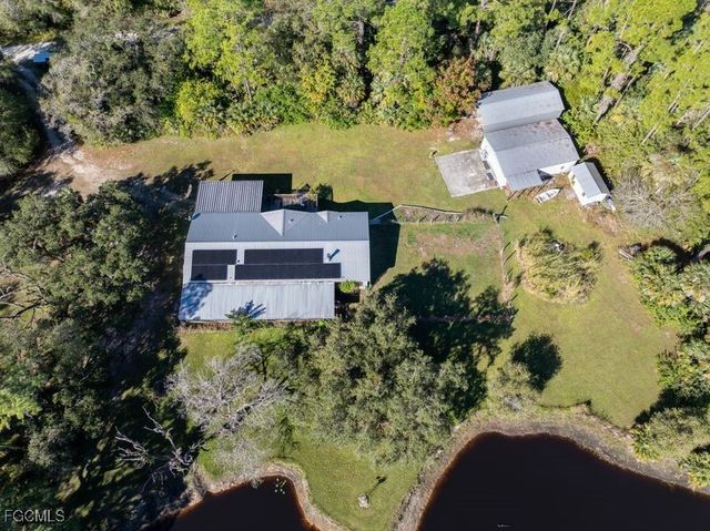 1198 Silver Fox LN, Labelle, FL 33935