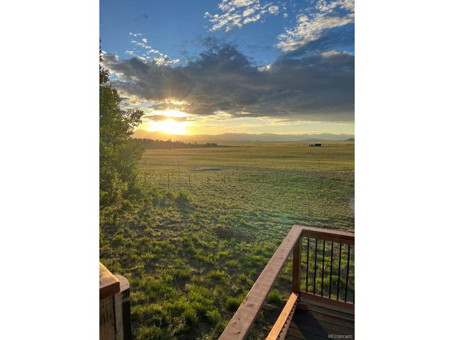 235 Aspen Ln, Hartsel, CO 80449