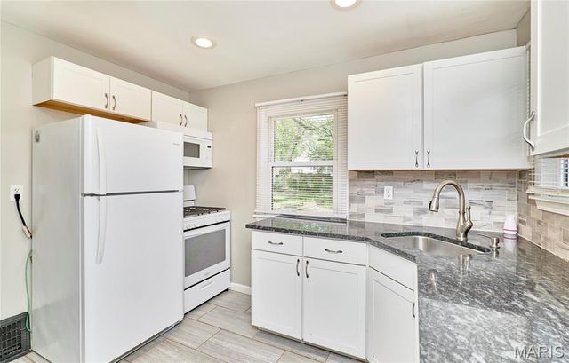 807 Selma Avenue, St Louis, MO 63119