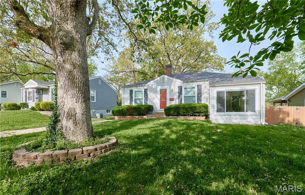 807 Selma Avenue, St Louis, MO 63119