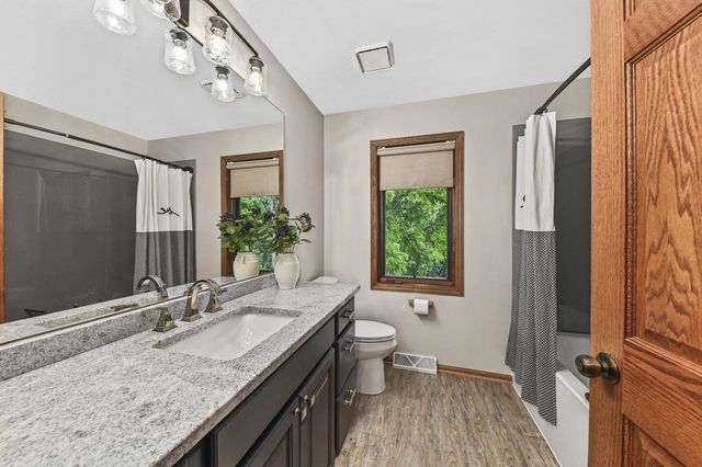 N70W26516 Wilderness WAY, Lisbon, WI 53089