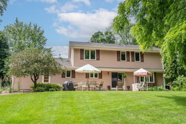 N70W26516 Wilderness WAY, Lisbon, WI 53089