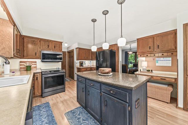 N70W26516 Wilderness WAY, Lisbon, WI 53089