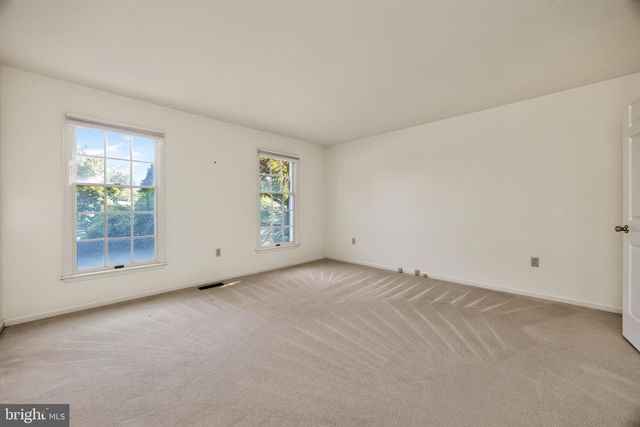 1671 BOW TREE DR, West Chester, PA 19380