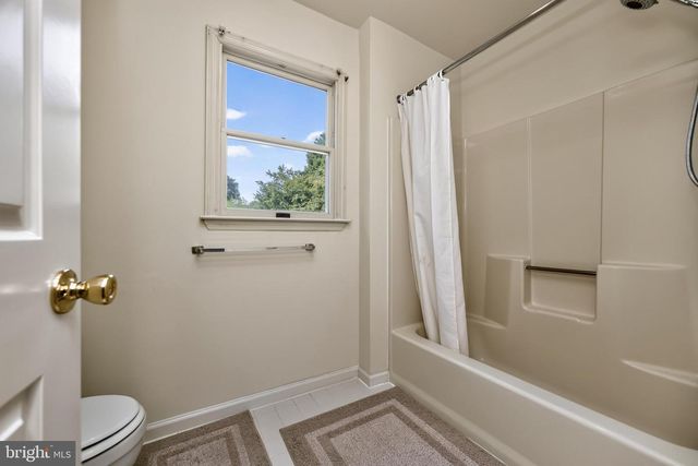 1671 BOW TREE DR, West Chester, PA 19380