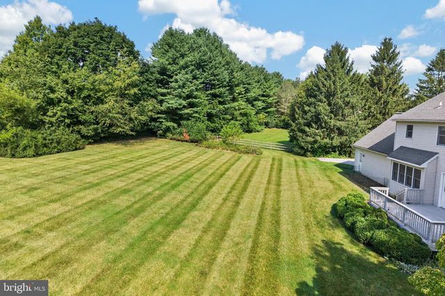 1671 BOW TREE DR, West Chester, PA 19380