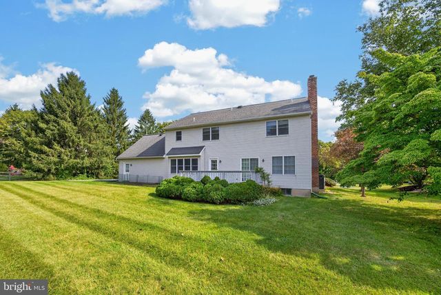 1671 BOW TREE DR, West Chester, PA 19380