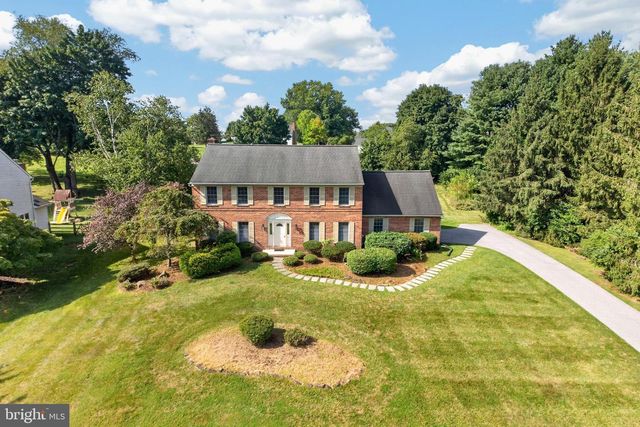 1671 BOW TREE DR, West Chester, PA 19380