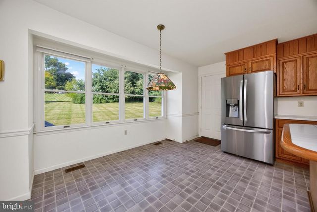 1671 BOW TREE DR, West Chester, PA 19380