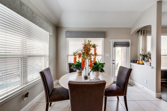 7233 Montosa Trail, Fort Worth, TX 76131