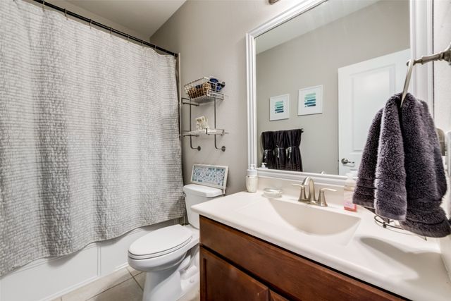 7233 Montosa Trail, Fort Worth, TX 76131